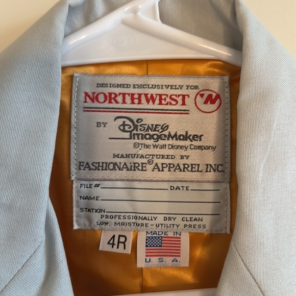 Northwest Airlines first class blazer Disney image maker the Walt Disney… - Picture 3 of 9